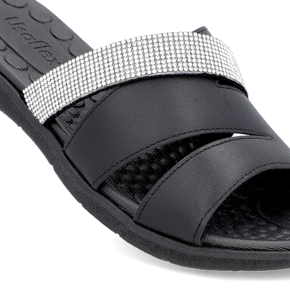 Slide Preto Tiras Couro Strass