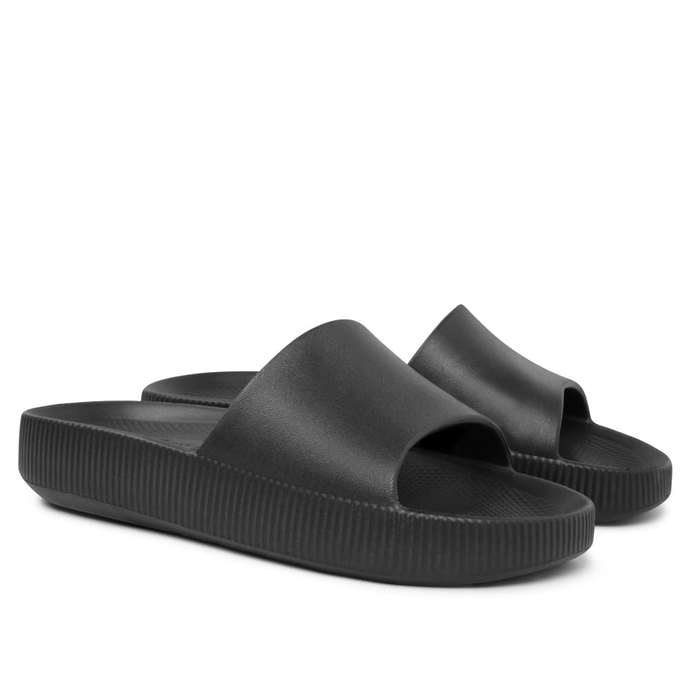Chinelo Slide Preto Poofy Salto Plataforma Eva