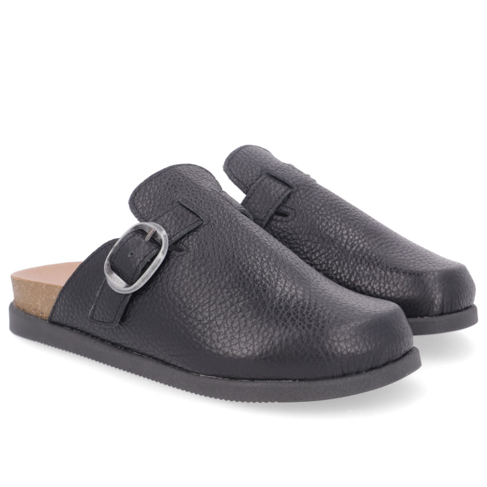 Mule Preta Bico Redondo Couro