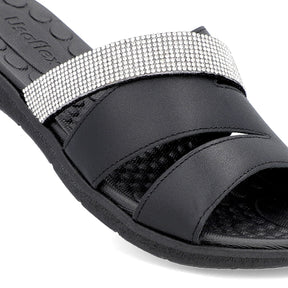 Slide Preto Tiras Couro Strass