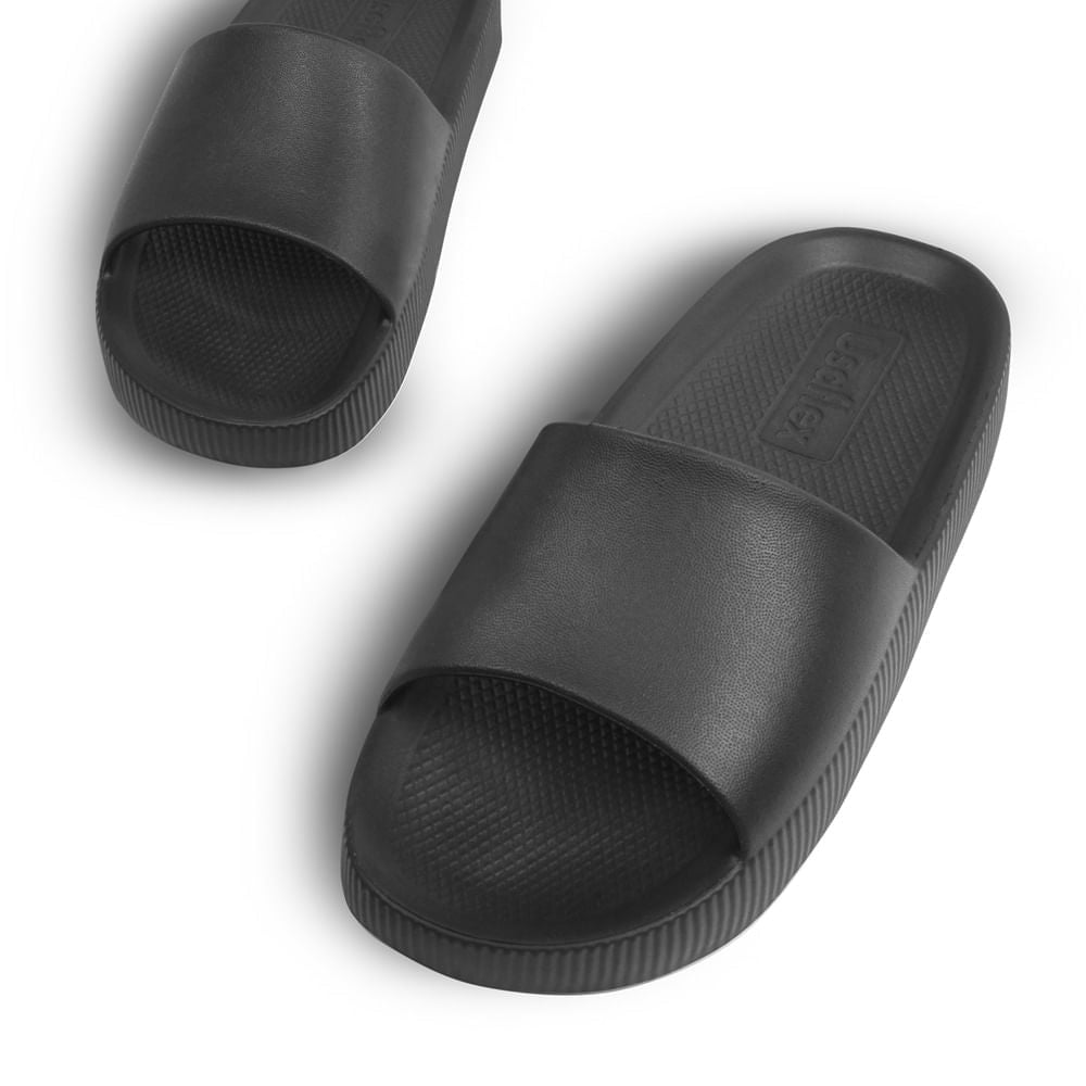 Chinelo Slide Preto Poofy Salto Plataforma Eva